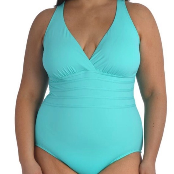 La Blanca Swim La Blanca Plus Crisscross Back Onepiece Swimsuit